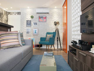 Biarari e Rodrigues Arquitetura e Interiores Living roomSofas & armchairs Kayu Orange