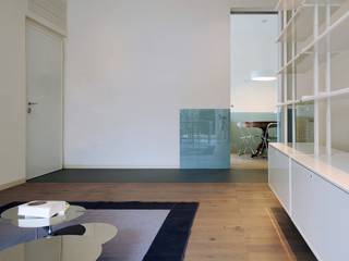 CAS/AL/PALOCCO [2012], na3 - studio di architettura na3 - studio di architettura غرفة المعيشة خشب Wood effect