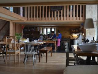 Group kitchen and dining area Hetreed Ross Architects Country style dining room