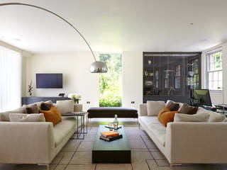 Highwood, Berkshire, Concept Interior Design & Decoration Ltd Concept Interior Design & Decoration Ltd Moderne Wohnzimmer