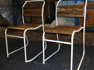 IRON CHAIRS, ALPA CORP ALPA CORP Espaços comerciais