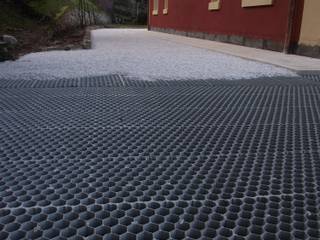 PAVIGRAVEL Outdoor Design Solution, STILE SAS STILE SAS Paredes e pisos modernos