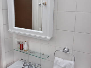 Departamento en Recoleta I, GUTMAN+LEHRER ARQUITECTAS GUTMAN+LEHRER ARQUITECTAS Phòng tắm phong cách hiện đại
