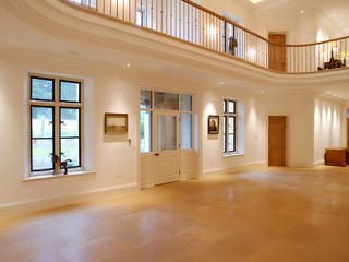 Private Residence - West Sussex, Artisans of Devizes Artisans of Devizes Classic style corridor, hallway and stairs