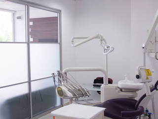 La petite Dentiste, Gizem ONURMEN ARCHITECTS Gizem ONURMEN ARCHITECTS พื้นที่เชิงพาณิชย์