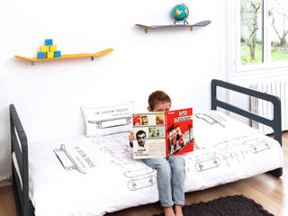 ETAGÈRE + BANC SKATE BOARD , leçons de choses leçons de choses Eclectic style bedroom