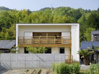 岩崎の家, 祐成大秀建築設計事務所 祐成大秀建築設計事務所 モダンな 壁&床