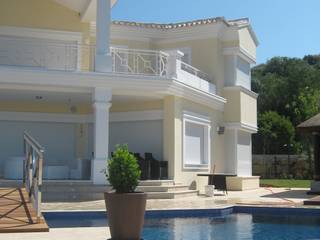 Vivienda en Marbella, UAArquitectos UAArquitectos Mediterranean style house