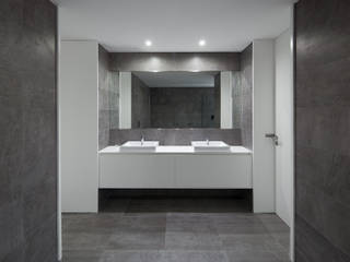 a, PEDROHENRIQUE|ARQUITETO PEDROHENRIQUE|ARQUITETO Modern Banyo