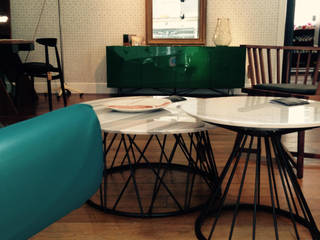 Vert emeraude, Démesure Démesure Living roomSide tables & trays