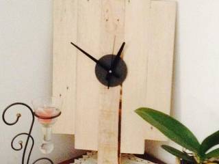 horloge en palette recyclé, Palcreassion Palcreassion Klassische Wohnzimmer Holz Transparent