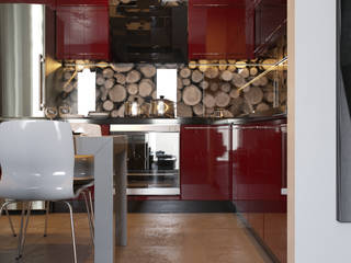 Red Kitchen, Stanislav Booth Stanislav Booth Кухни в эклектичном стиле МДФ