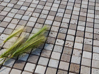 Mosaici in travertino, Pietre di Rapolano Pietre di Rapolano Paredes y pisos de estilo rústico Piedra