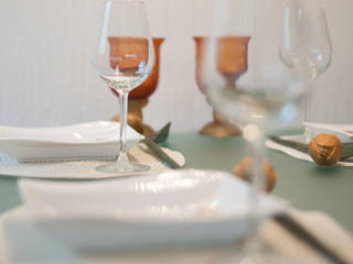 Tischdekoration, raumessenz homestaging raumessenz homestaging Sala da pranzo eclettica