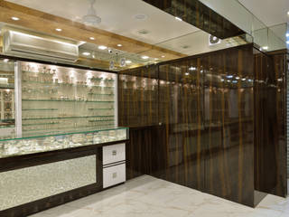 Retail Showroom, Mykraaft Designers and Project consultants Private Limited Mykraaft Designers and Project consultants Private Limited Commercial spaces