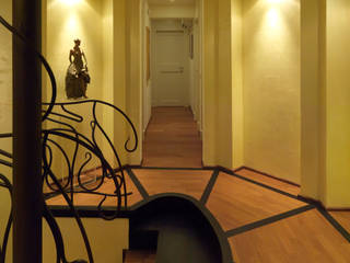 Casa Principe Amedeo, Mariani & Associati Architetti Mariani & Associati Architetti Ingresso, Corridoio & Scale in stile moderno