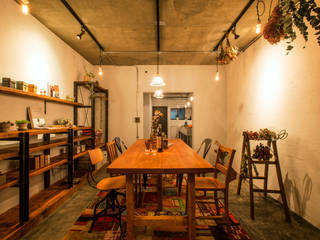 SHOEI DOWNSTAIRS, 株式会社SHOEI 株式会社SHOEI Eclectic style offices & stores
