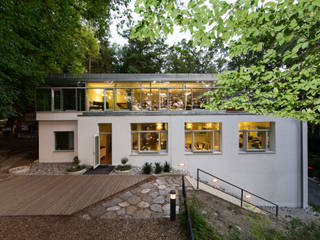 Schweizerhaus , Architektin DI Ulrike Wallnöfer Architektin DI Ulrike Wallnöfer 모던스타일 주택