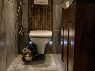 łazienka z kotem, Zbigniew Winiarczyk Zbigniew Winiarczyk