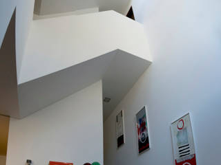 EFH Grand, bw1 architekten bw1 architekten Коридор, прихожая и лестница в модерн стиле