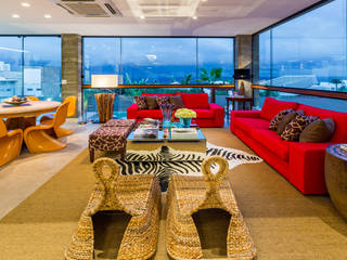 Casa Bali, IE Arquitetura + Interiores IE Arquitetura + Interiores Moderne Wohnzimmer