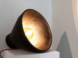 Lampe en béton Schwarz, A&Ré Design A&Ré Design Minimalist house