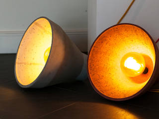 Lampe en béton Schwarz, A&Ré Design A&Ré Design Nhà phong cách tối giản