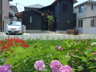 両親のための小さな離れ, 上野貴建築研究所 上野貴建築研究所 Casas de estilo rural