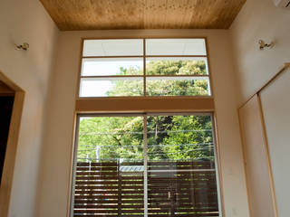 久我山の家 House in Kugayama, 本間義章建築設計事務所 本間義章建築設計事務所 Modern living room