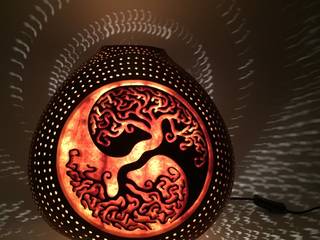 Kürbis- bzw. Kalebassenlampe "Tree of life" im Ying yang "Flower of Life", Atelier Pumpkin-Art Atelier Pumpkin-Art Ruang Keluarga Gaya Rustic
