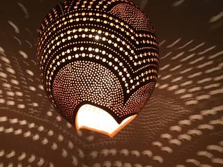 Lampe Kürbislampe "Harmony", Atelier Pumpkin-Art Atelier Pumpkin-Art Rustikale Wohnzimmer Braun