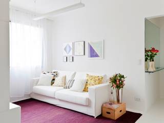 Reforma Apartamento Brooklyn, Estudio MB Estudio MB Minimalist living room