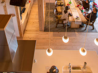 H２６日本漆喰協会作品賞：受賞した家, 株式会社粋の家 株式会社粋の家 Eclectic style kitchen