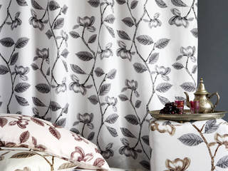 Fabrics, Jocelyn Warner Jocelyn Warner BedroomTextiles
