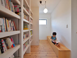 上新庄の家, haws建築設計事務所 haws建築設計事務所 北欧デザインの 書斎 木 白色