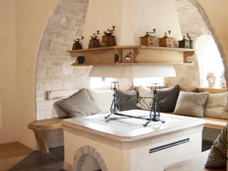 Un' incantevole angolo per l'inverno, RI-NOVO RI-NOVO Rustic style living room Stone White