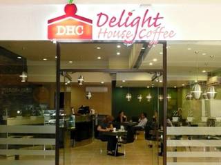 Delight Coffee House, Nacional de Bancas Nacional de Bancas Nowoczesny ogród