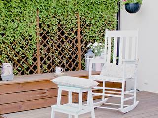 Krzesło bujane, MyWoodVillage MyWoodVillage Scandinavian style balcony, veranda & terrace Wood Wood effect