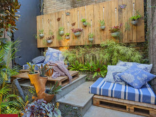 homify Vườn phong cách chiết trung gốm sứ Blue Furniture