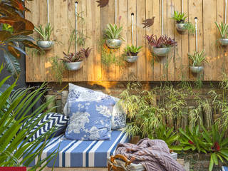 homify Garden بانس Green Furniture