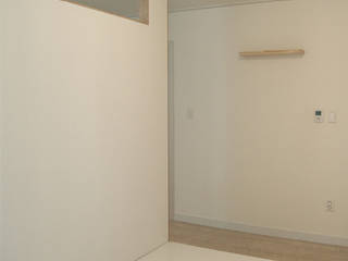 트랜디한 아파트 인테리어(침실,서재방), 미루디자인 미루디자인 Спальня
