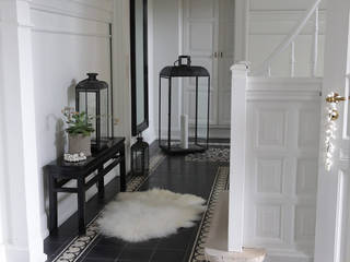 Cozy Room, DK, Danishville Danishville 斯堪的納維亞風格的走廊，走廊和樓梯 金屬