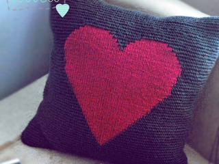 PODUSZKA DZIERGANA WOOLEE HANDMADE - HAND KNITTED PILLOW COVER, Woolee Handmade Woolee Handmade Детская комната в стиле модерн