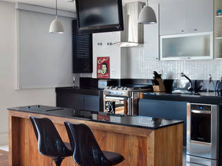 Cobertura Barra, ASP Arquitetura ASP Arquitetura Modern kitchen
