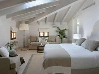HOTEL CAL REIET – THE MAIN HOUSE, Bloomint design Bloomint design Camera da letto in stile mediterraneo