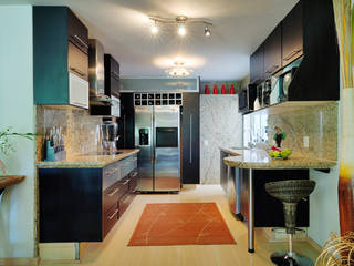 Residencia RH, Excelencia en Diseño Excelencia en Diseño Asian style kitchen