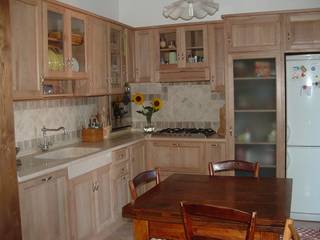 Cucine, Falegnameria Martinelli Sergio Falegnameria Martinelli Sergio Kitchen Wood