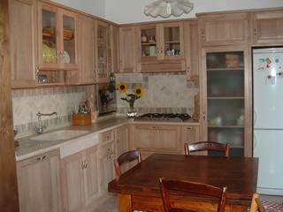 Cucine, Falegnameria Martinelli Sergio Falegnameria Martinelli Sergio Klassische Küchen Holz Holznachbildung