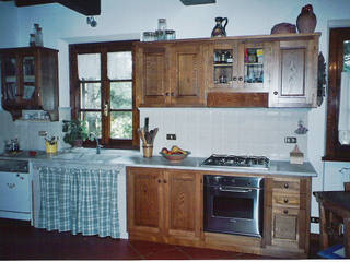 Cucine, Falegnameria Martinelli Sergio Falegnameria Martinelli Sergio Kitchen لکڑی
