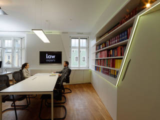 Law Experts, Architekt & Designer Josef Glas - glas.cc Architekt & Designer Josef Glas - glas.cc Bureau moderne